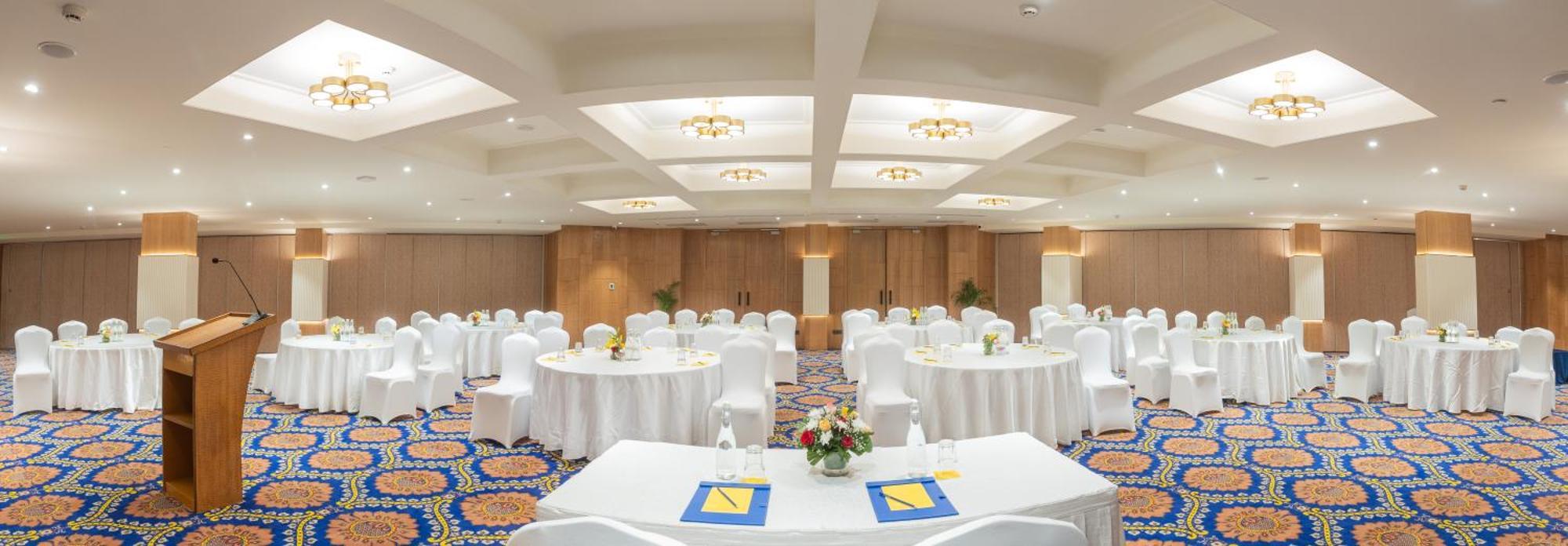 Golden Tulip Jaipur Hotel Екстериор снимка