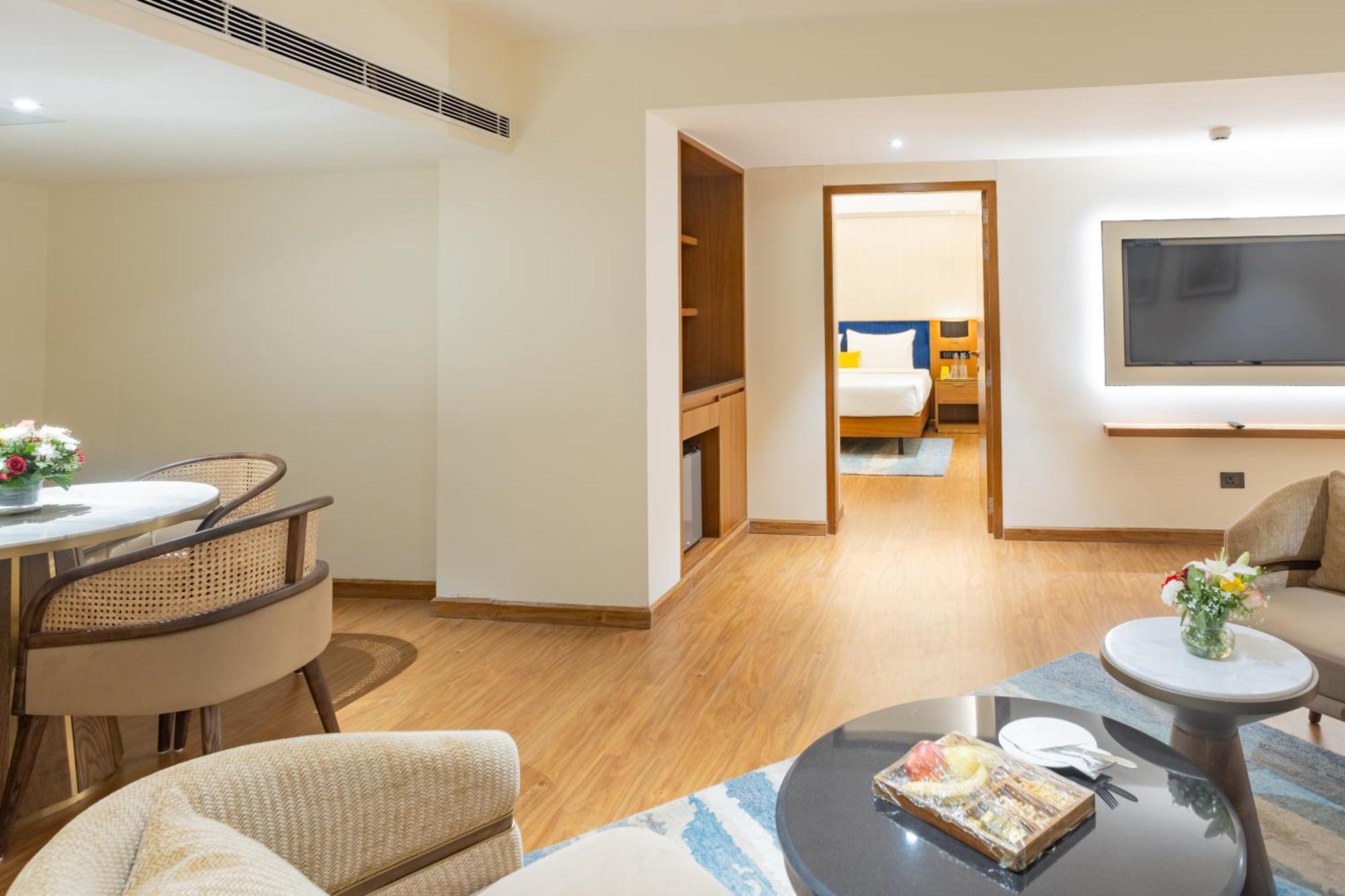 Golden Tulip Jaipur Hotel Екстериор снимка