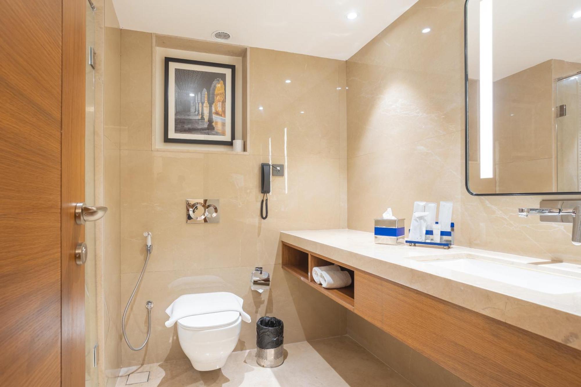 Golden Tulip Jaipur Hotel Екстериор снимка